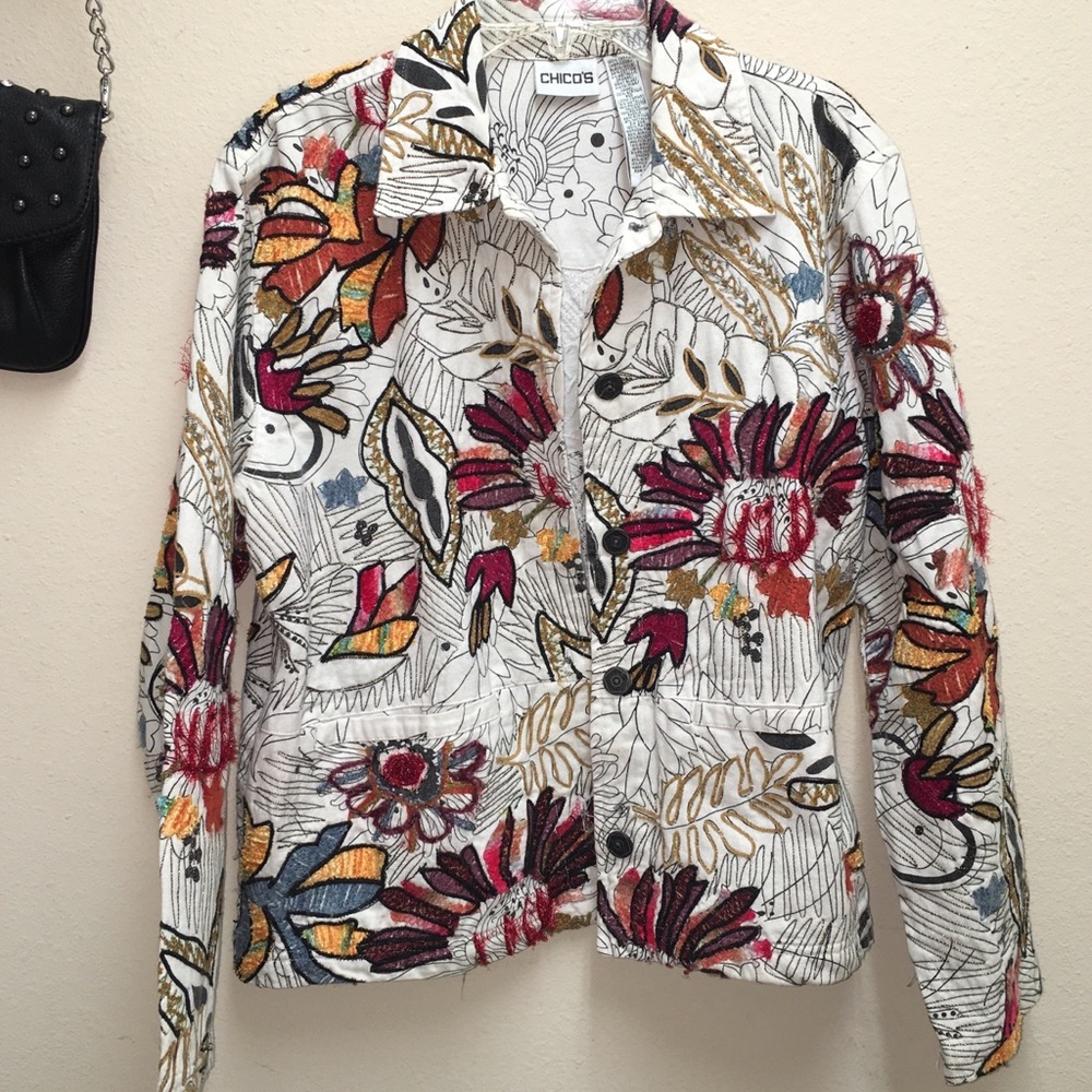 CHICO’S Denim Jacket Multi-Texture Embroidered unlined